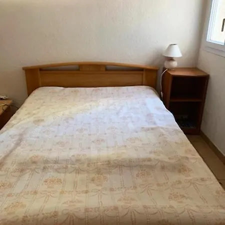 Sympathique Mitoyenne Dans Avec Piscine Et Parking A 450m De La Mer - Cap D'agde - Ref Samaria67 Villa Agde
